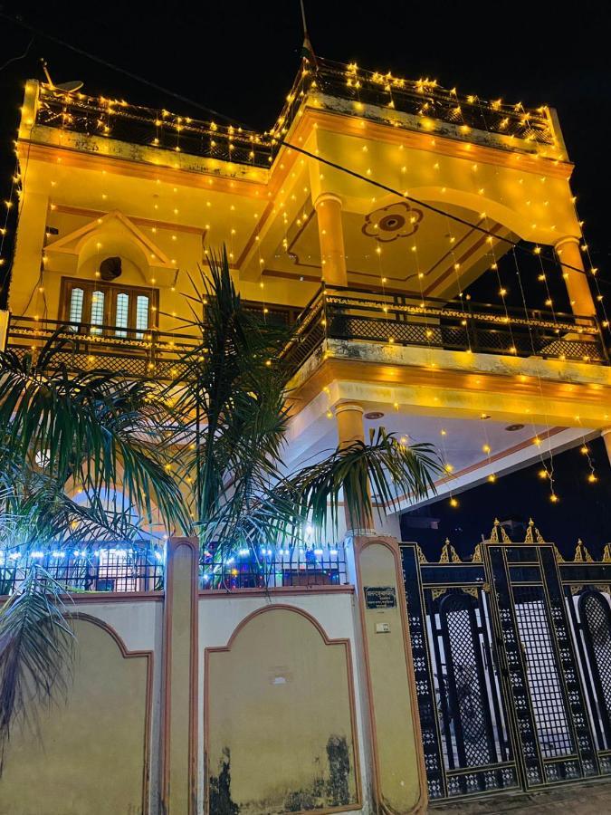Rudra_HomeStay Varanasi Exteriör bild