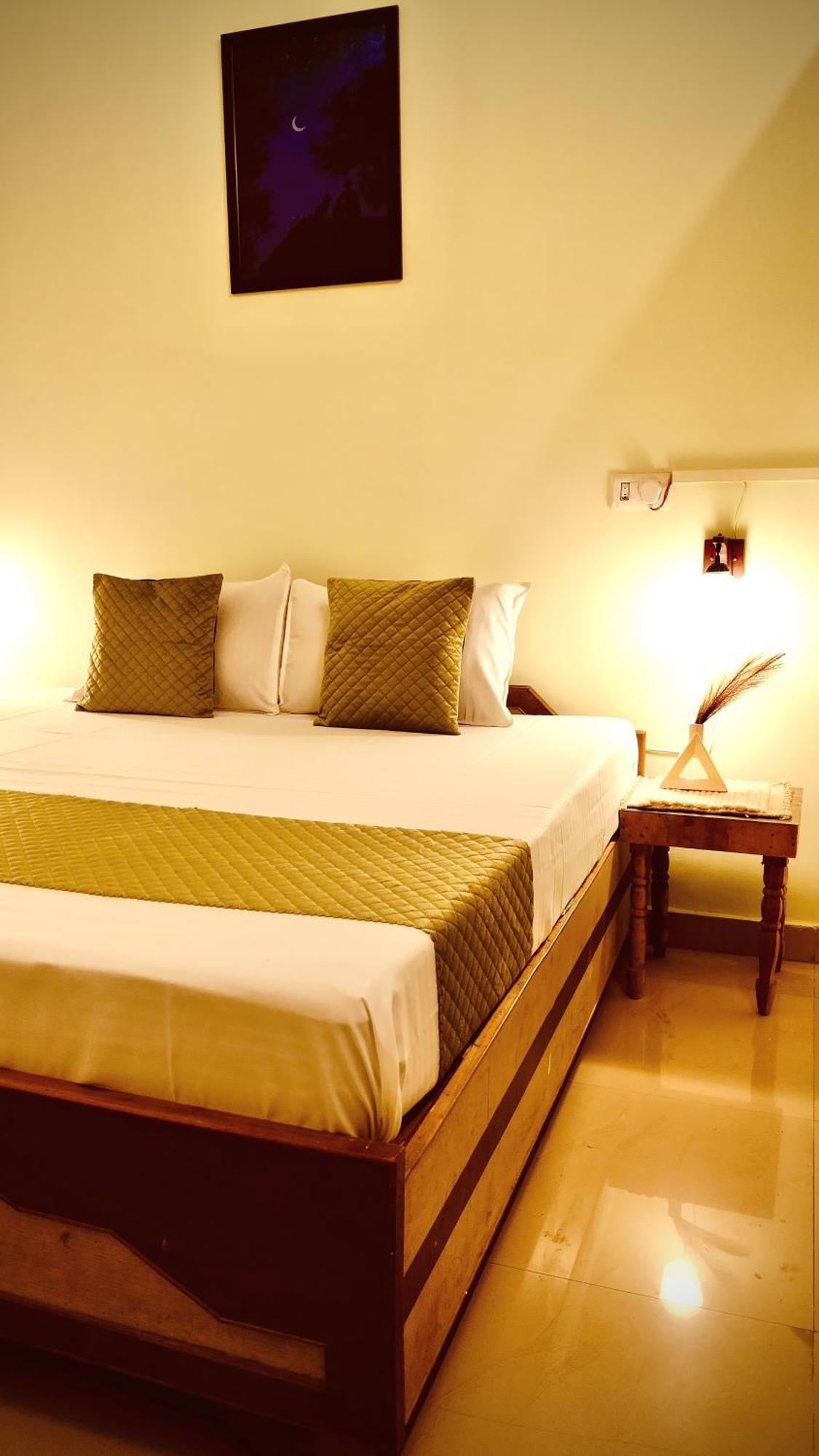 Rudra_HomeStay Varanasi Rum bild