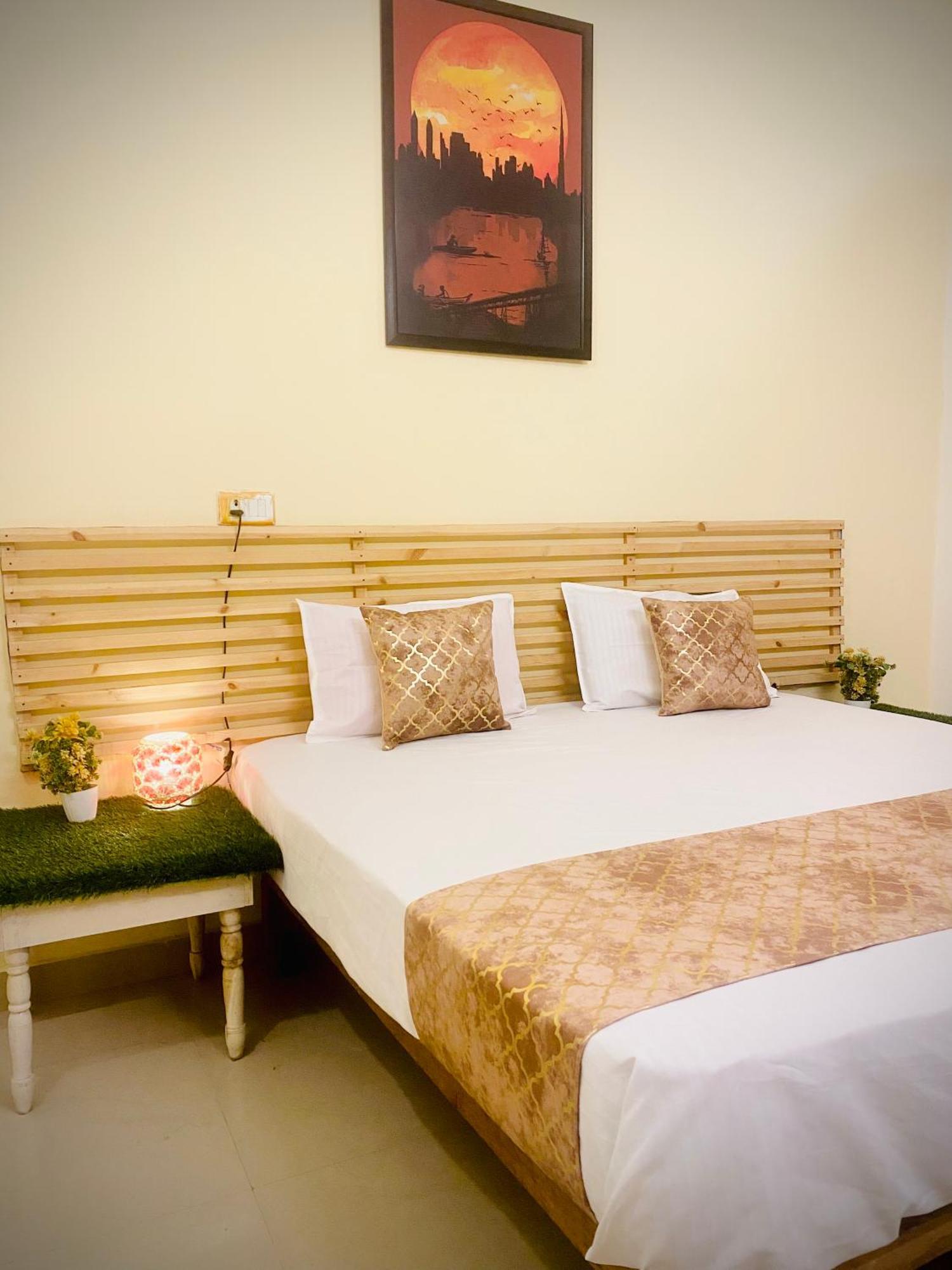 Rudra_HomeStay Varanasi Exteriör bild